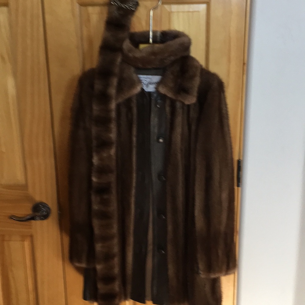 Bifano’s Fox Fur Coat, Collar & Belt